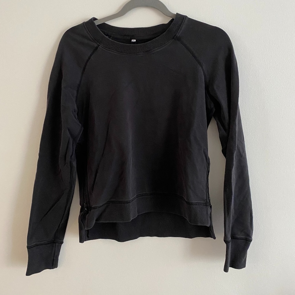 Lululemon pullover workout jacket - Size 6